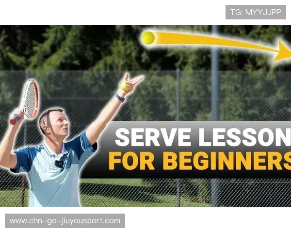 网球发球技术中通过身体旋转力量传递提升发球速度